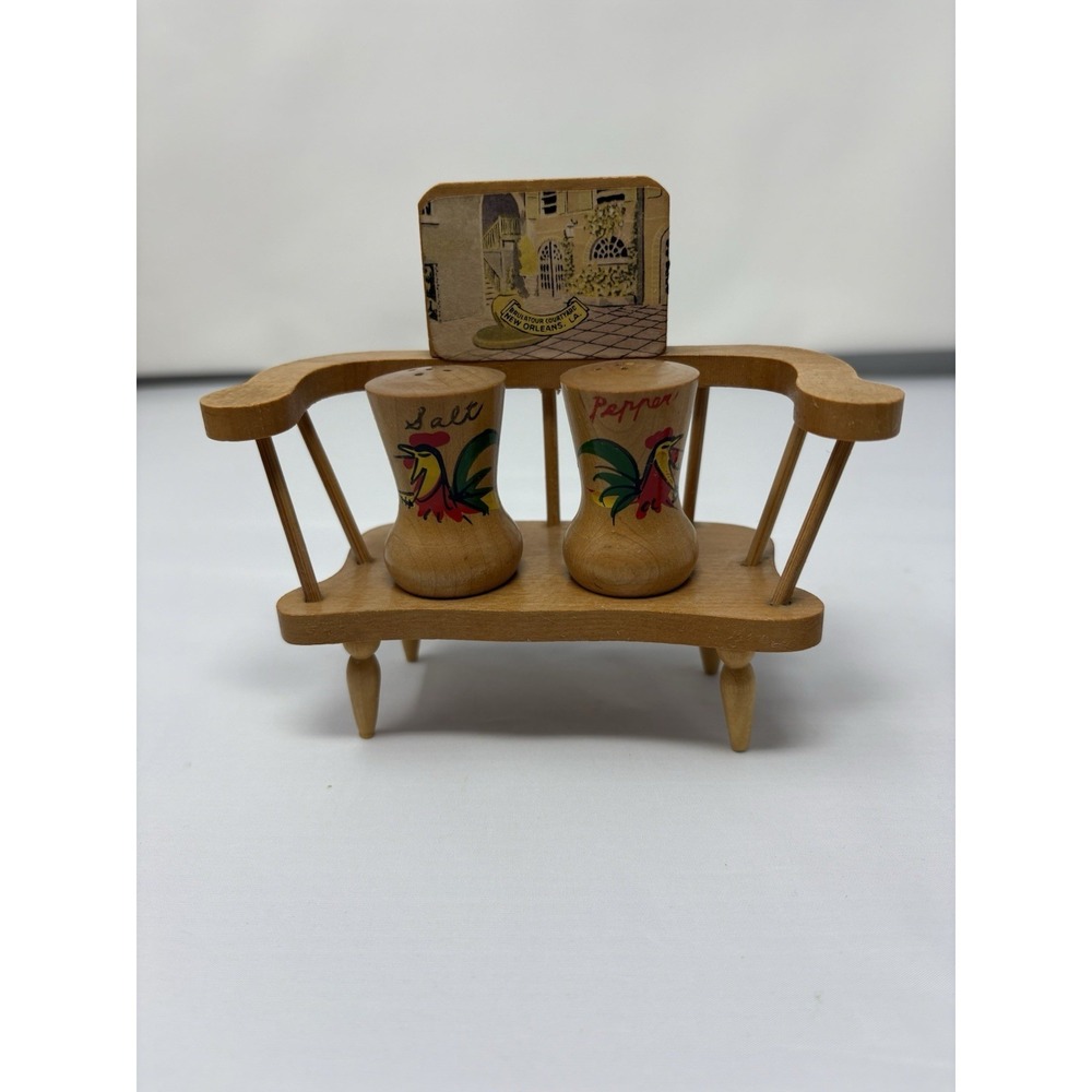 Rooster Salt & Pepper Shakers Wooden Bench Vintage Farmhouse Country New Orleans